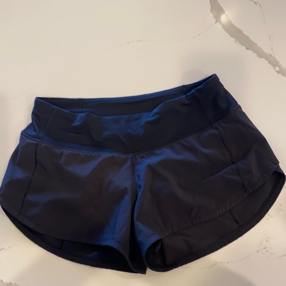 Lululemon Women’s Black Short - 2